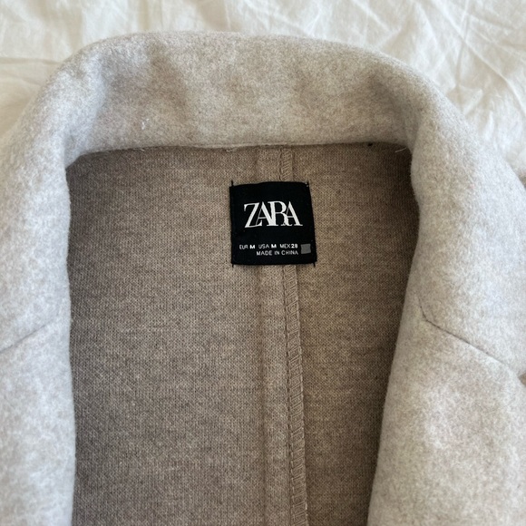 Zara coat - Picture 2 of 3